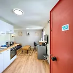 163 - Urban In *