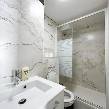 Апартаменты 163 - Urban In *